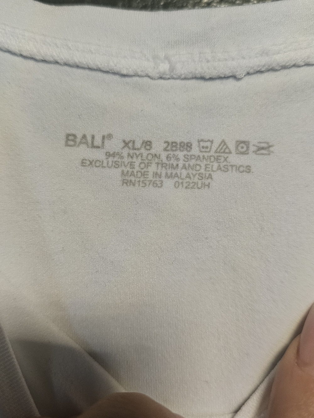 Bali White Scoop Neck Tank Top - Picture 3 of 3